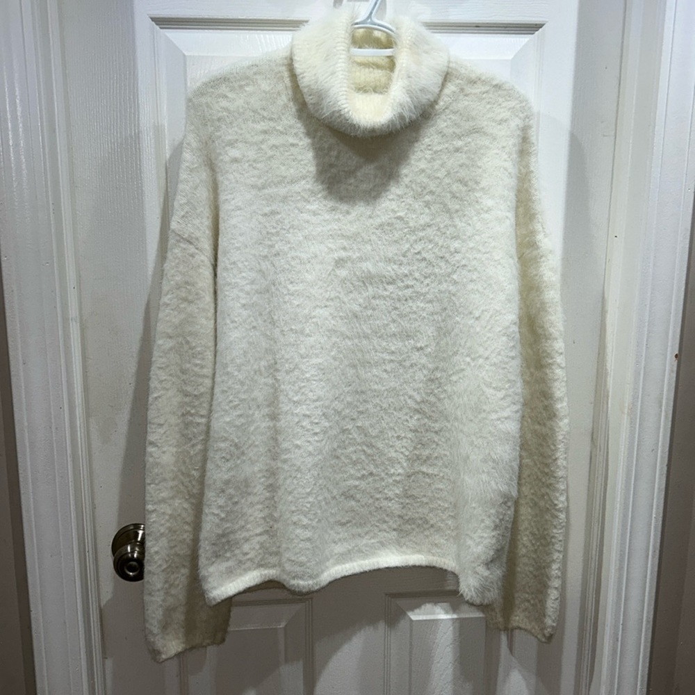 Sanctuary Solid White Cowl Neck Sweater